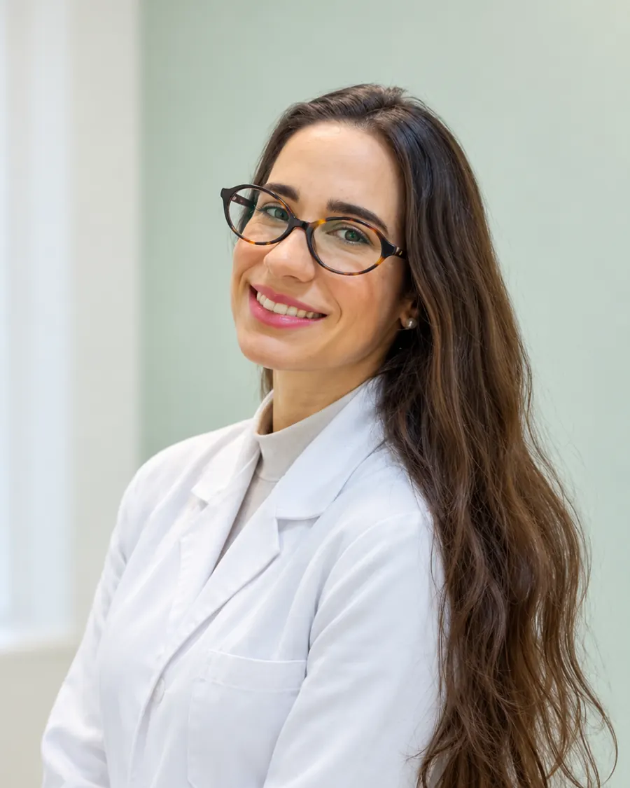 Médica-veterinária da Bicho Mimado